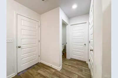 7368 Lakeside Oak Ct, Pensacola, FL 32526 - Photo 13