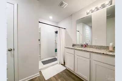 7368 Lakeside Oak Ct, Pensacola, FL 32526 - Photo 17