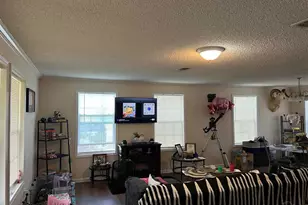 500 Lownde Ave, Pensacola, FL 32507 - Photo 5