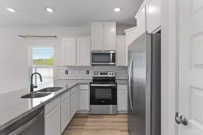 9483 Nature Creek Cir, Pensacola, FL 32526 - Photo 11