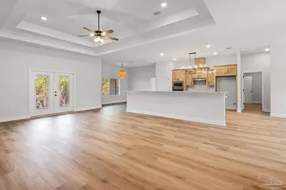 7399 Forestwood Dr, Milton, FL 32570 - Photo 5