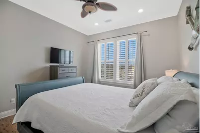 1724 Calle Bonita, Pensacola Beach, FL 32561 - Photo 25