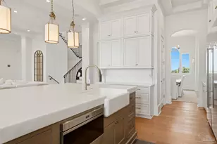 12 Wharf Ave, Pensacola, FL 32502 - Photo 9