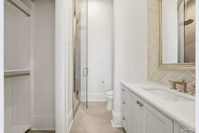 12 Wharf Ave, Pensacola, FL 32502 - Photo 31