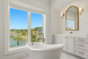 12 Wharf Ave, Pensacola, FL 32502 - Photo 25