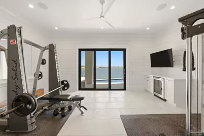 12 Wharf Ave, Pensacola, FL 32502 - Photo 17