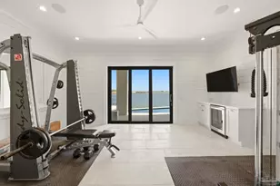 12 Wharf Ave, Pensacola, FL 32502 - Photo 17