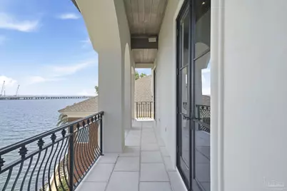 12 Wharf Ave, Pensacola, FL 32502 - Photo 37