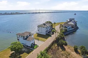 12 Wharf Ave, Pensacola, FL 32502 - Photo 47