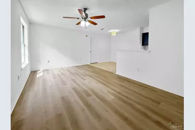 888 Culp Ave #4, Fort Walton Beach, FL 32547 - Photo 3