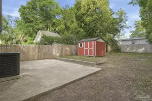 514 W Strong St, Pensacola, FL 32501 - Photo 33
