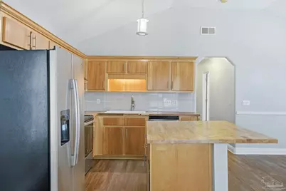 514 W Strong St, Pensacola, FL 32501 - Photo 15