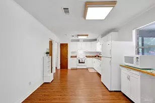 213 Shetland Ct, Pensacola, FL 32506 - Photo 9