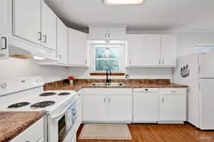 213 Shetland Ct, Pensacola, FL 32506 - Photo 9