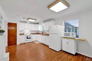 213 Shetland Ct, Pensacola, FL 32506 - Photo 9