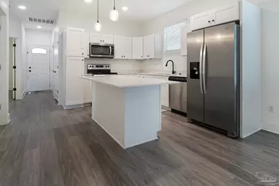 5214 Arrowhead Rd, Pensacola, FL 32507 - Photo 3