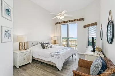 8573 Gulf Blvd #104, Navarre Beach, FL 32566 - Photo 17