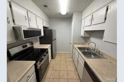 3410 Green Briar Ct #1, Gulf Breeze, FL 32563 - Photo 7