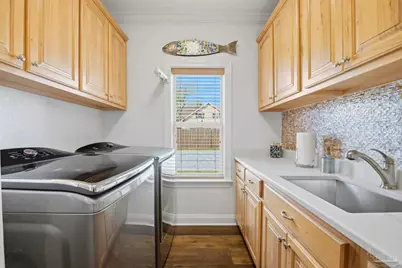 2710 Sandicrest Dr, Cantonment, FL 32533 - Photo 39