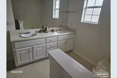 10896 Country Ostrich Dr, Pensacola, FL 32534 - Photo 7