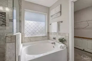 6898 Loysburg St, Navarre, FL 32566 - Photo 13