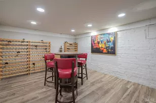 700 W Moreno St, Pensacola, FL 32501 - Photo 9