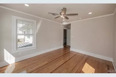 700 W Moreno St, Pensacola, FL 32501 - Photo 39