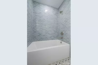 700 W Moreno St, Pensacola, FL 32501 - Photo 47