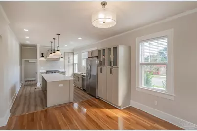 700 W Moreno St, Pensacola, FL 32501 - Photo 19