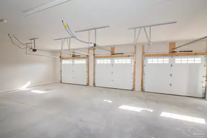 700 W Moreno St, Pensacola, FL 32501 - Photo 7