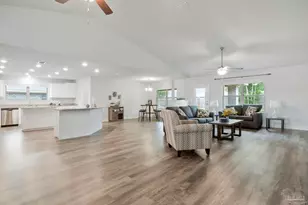5176 Emmaline Ln, Milton, FL 32570 - Photo 17