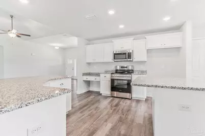 5176 Emmaline Ln, Milton, FL 32570 - Photo 13