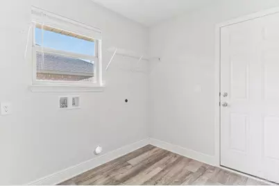 5176 Emmaline Ln, Milton, FL 32570 - Photo 15