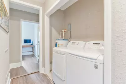 1760 W Romana St, Pensacola, FL 32502 - Photo 27