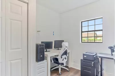 1760 W Romana St, Pensacola, FL 32502 - Photo 25