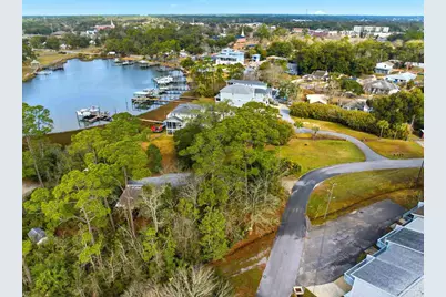 405 Creary St, Pensacola, FL 32507 - Photo 9