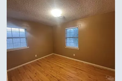 6422 Sanders St, Milton, FL 32570 - Photo 17