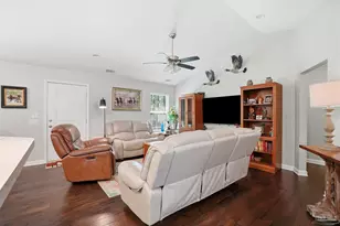 2520 Ten Mile Rd, Pace, FL 32571 - Photo 9