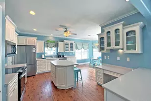 1206 Maldonado Dr, Pensacola Beach, FL 32561 - Photo 3