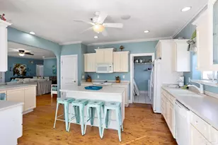 1206 Maldonado Dr, Pensacola Beach, FL 32561 - Photo 15