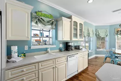 1206 Maldonado Dr, Pensacola Beach, FL 32561 - Photo 13