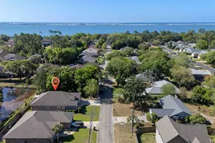 1786 Joybrook Rd, Navarre, FL 32566 - Photo 35