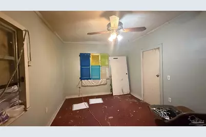 2 Hancock Ln, Pensacola, FL 32503 - Photo 11