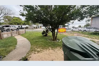 2 Hancock Ln, Pensacola, FL 32503 - Photo 13