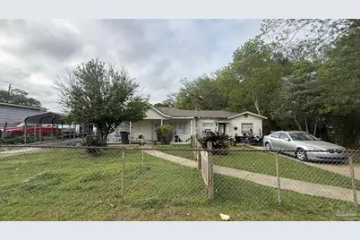 2 Hancock Ln, Pensacola, FL 32503 - Photo 1