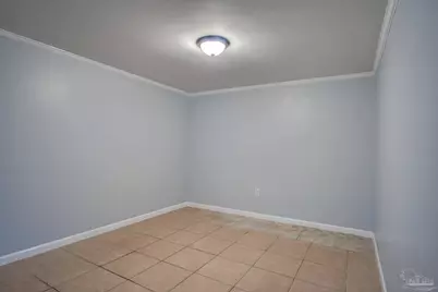 2407 W Lakeview Ave, Pensacola, FL 32505 - Photo 21
