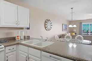 8174 Gulf Blvd, Navarre Beach, FL 32566 - Photo 9