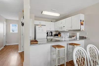 8174 Gulf Blvd #D, Navarre Beach, FL 32566 - Photo 7