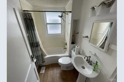 1310 E Strong St, Pensacola, FL 32501 - Photo 13