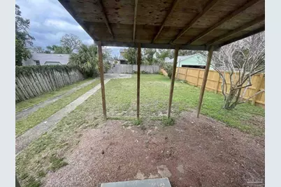 1310 E Strong St, Pensacola, FL 32501 - Photo 17